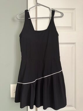 JoyLab Black Pleated Skater Dress with White Piping